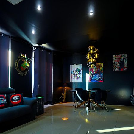 Appartement Pop Art - Asterix,Cdg,Chantilly,Disney La Chapelle-en-Serval Buitenkant foto