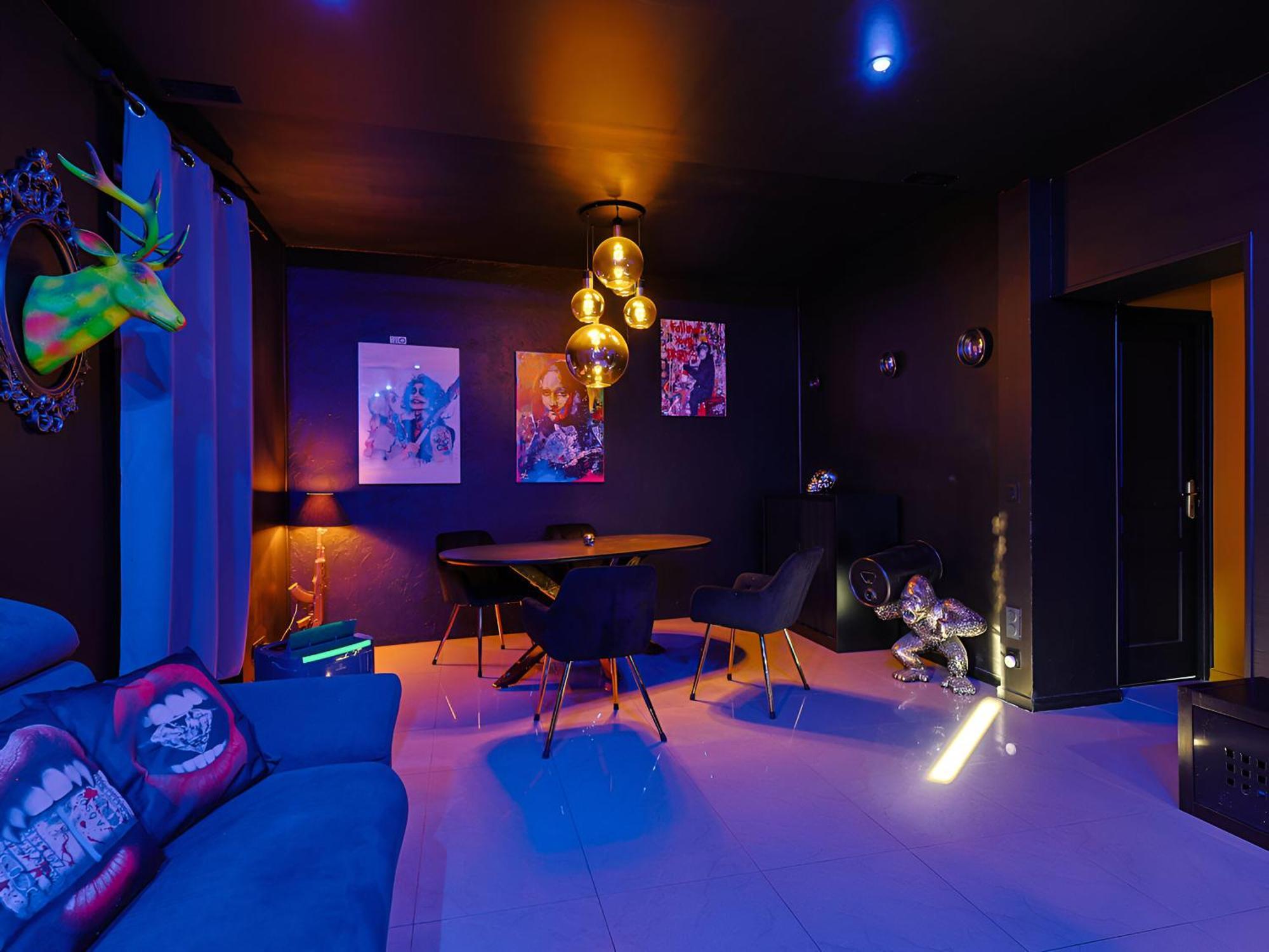Appartement Pop Art - Asterix,Cdg,Chantilly,Disney La Chapelle-en-Serval Buitenkant foto