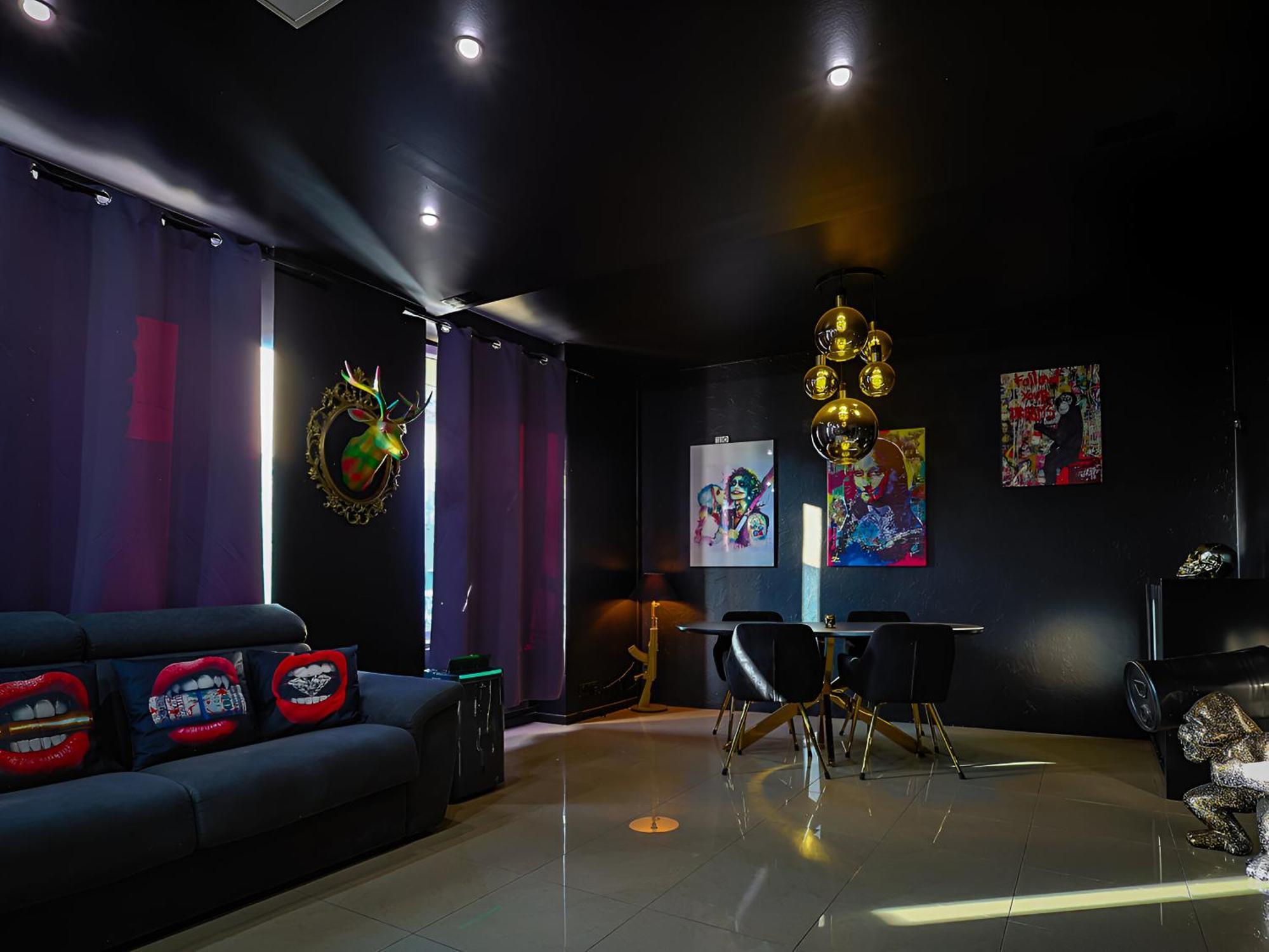 Appartement Pop Art - Asterix,Cdg,Chantilly,Disney La Chapelle-en-Serval Buitenkant foto