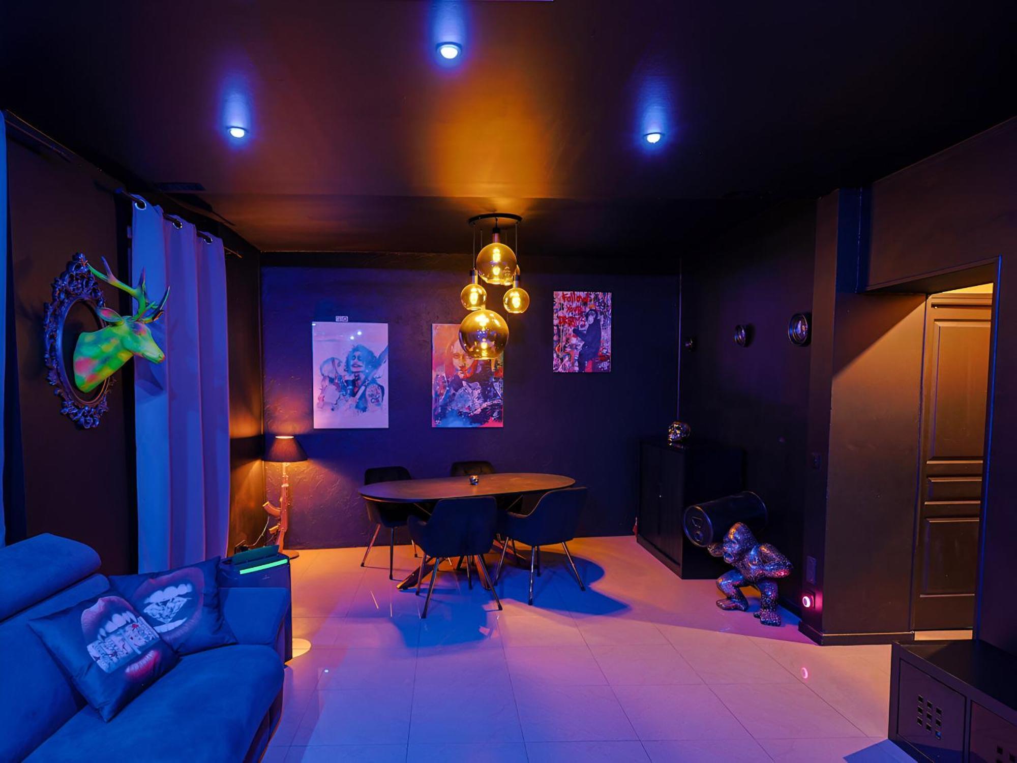 Appartement Pop Art - Asterix,Cdg,Chantilly,Disney La Chapelle-en-Serval Buitenkant foto